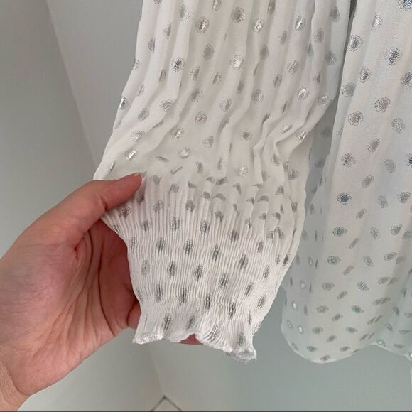 Melissa Paige Women’s Long Sleeve Rubbed Top A Line V Neck Sheer Top - Picture 3 of 5